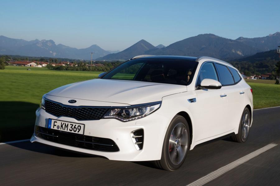  Kia Optima Sportswagon GT 2016 года  (фото 6 из 33)